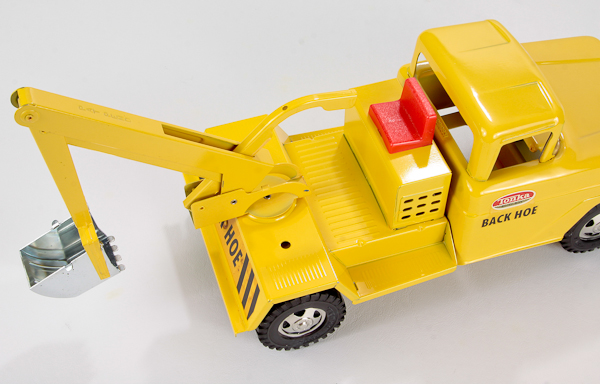 Selling Tonka Toys 1963 Backhoe 422
